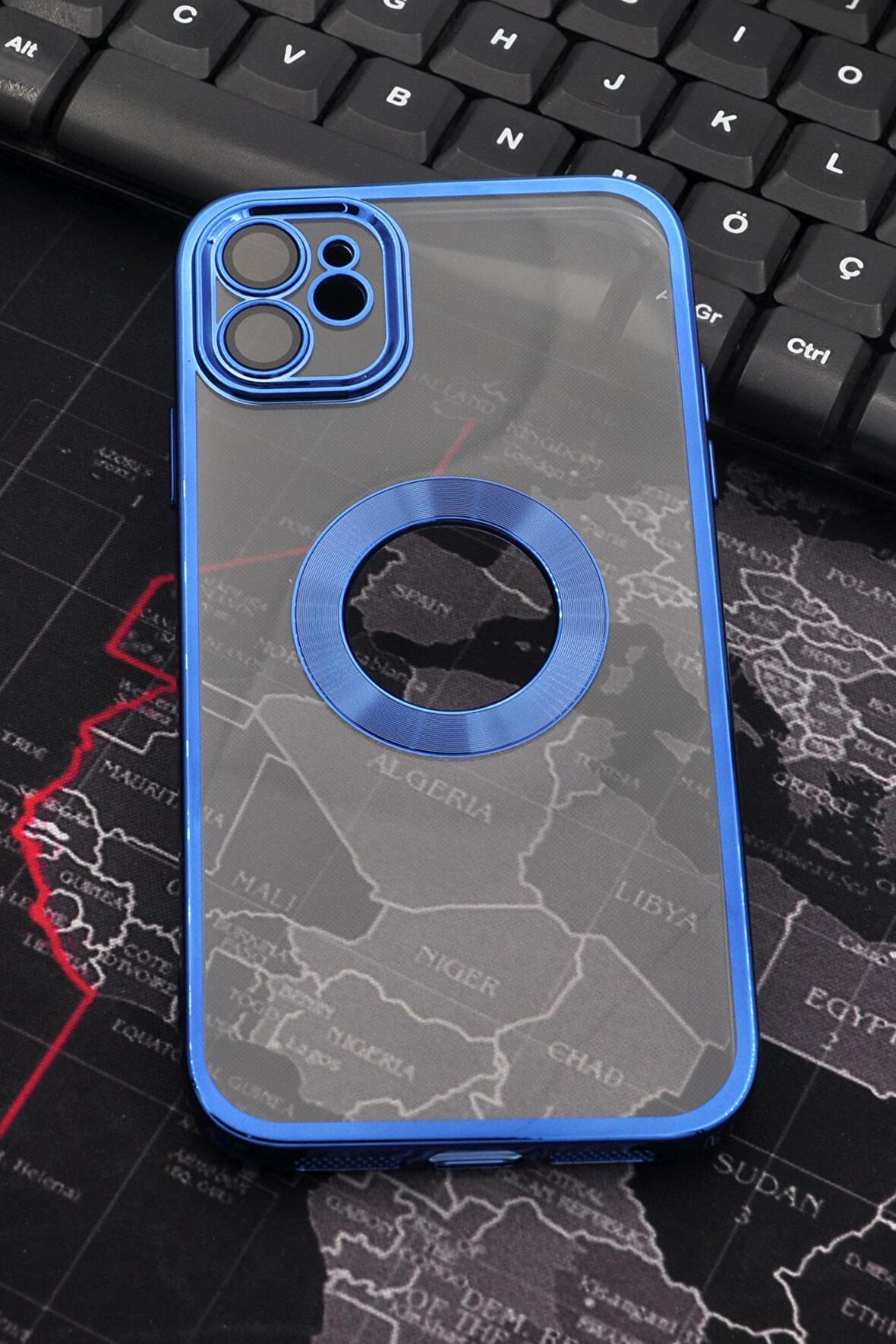 iPhone 11 Uyumlu Saks Mavi Renkli Kenarlı Lazerli Şeffaf Kılıf Lens Korumalı
