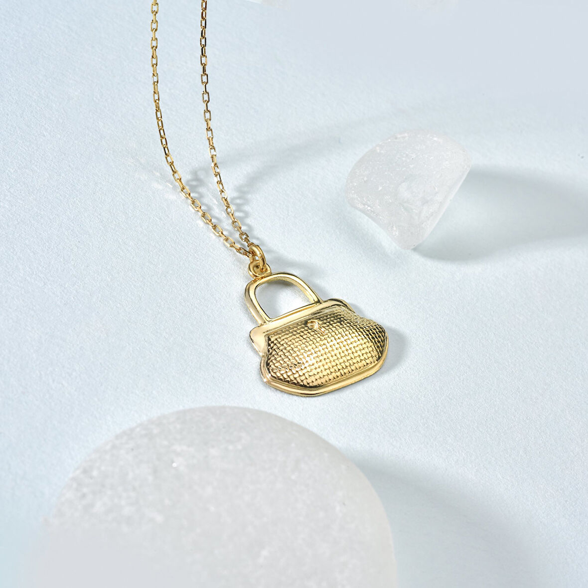 14 Ayar Altın Kaplama Kadın El Çantası Gümüş Kolye - CN00437