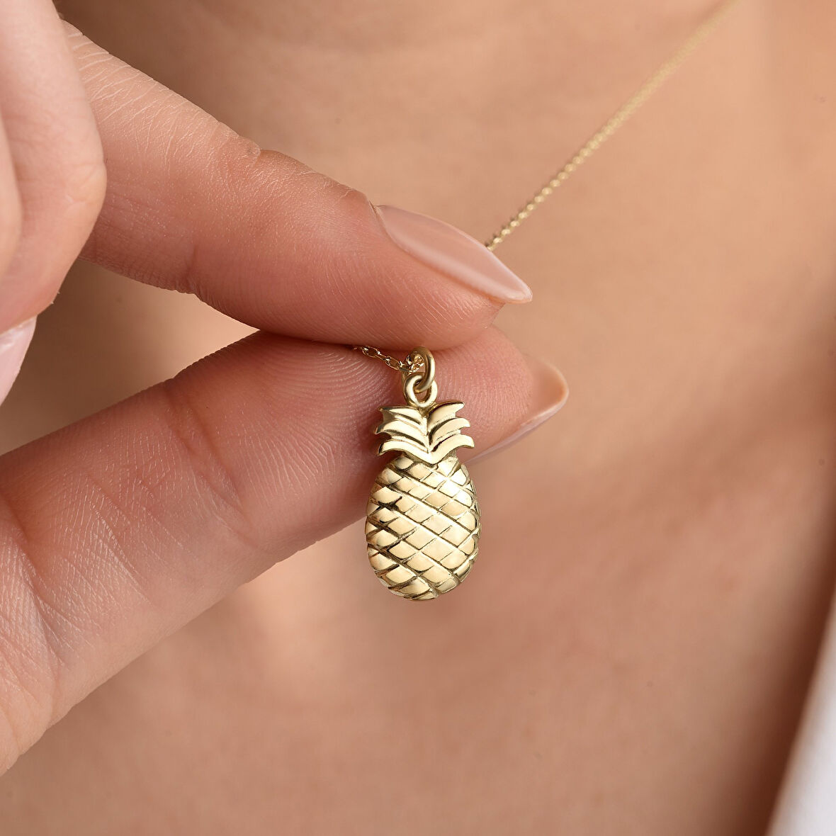 14 Ayar Altın Kaplama Ananas Figürü Gümüş Kolye - CN00439