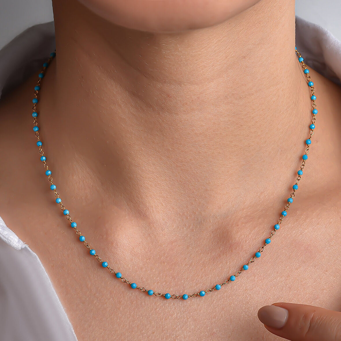 14 Ayar Altın Kaplama Turkuaz Renkli Doğal Taş  El Yapımı Gümüş Kolye - CNS00627