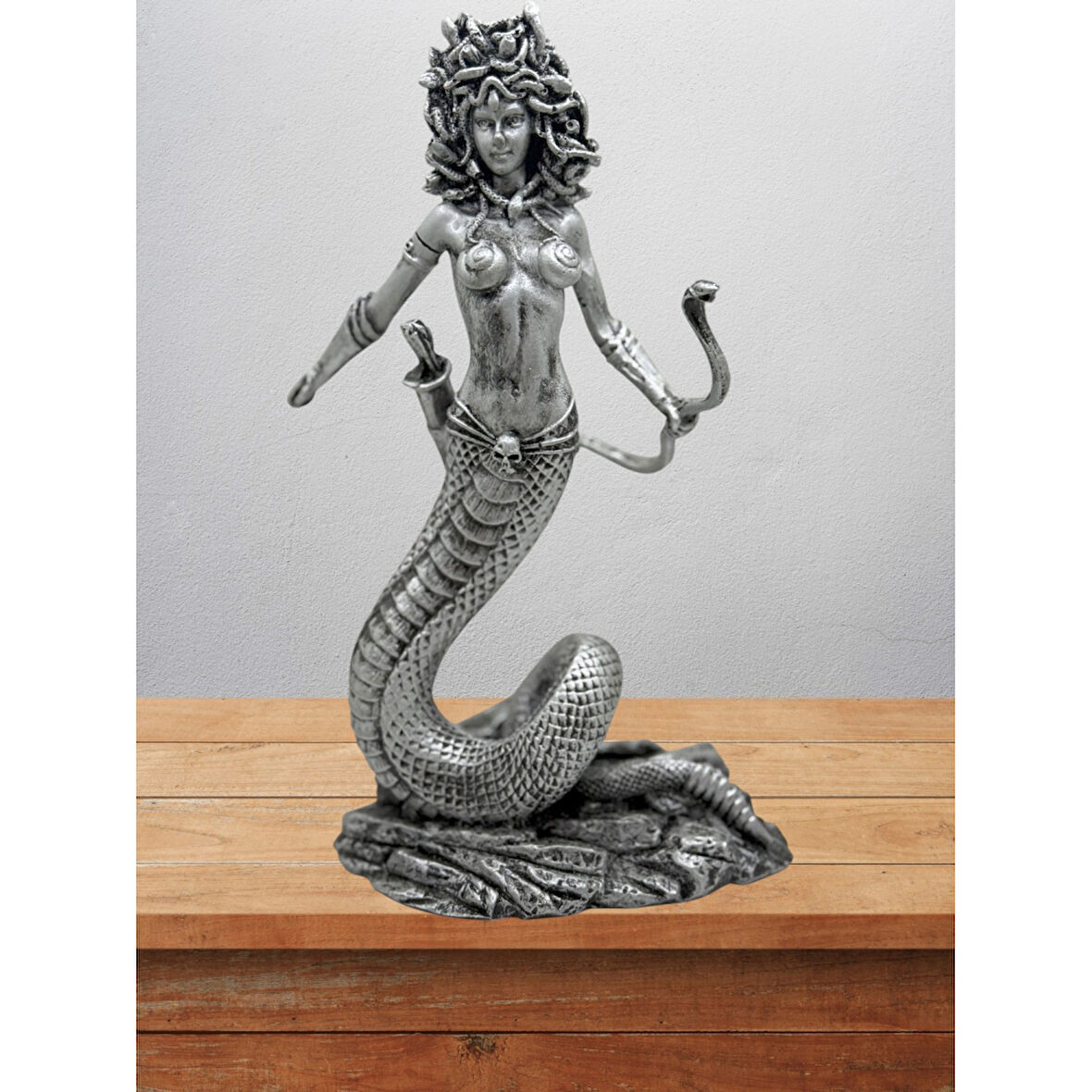 Medusa Biblo 22 Cm  Heykel Dekor Hediyelik Eşya