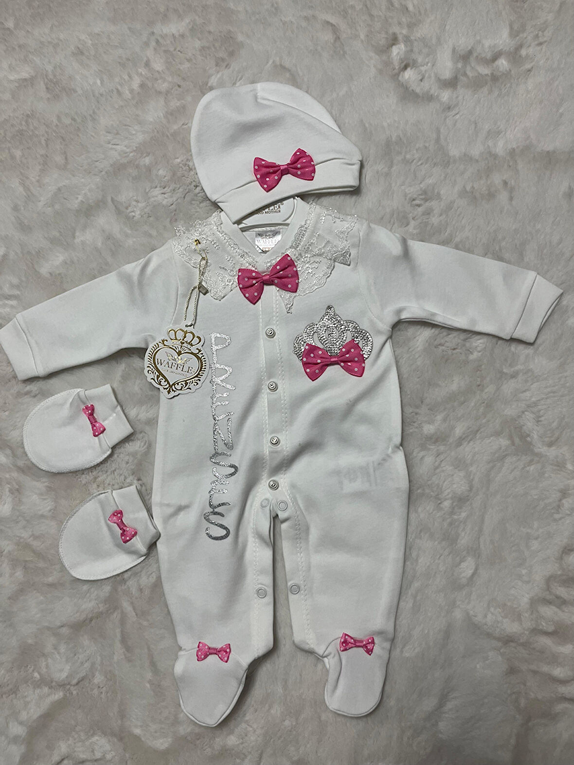 Prenses Yazılı Noktalı Pembe fiyonklu Tulum