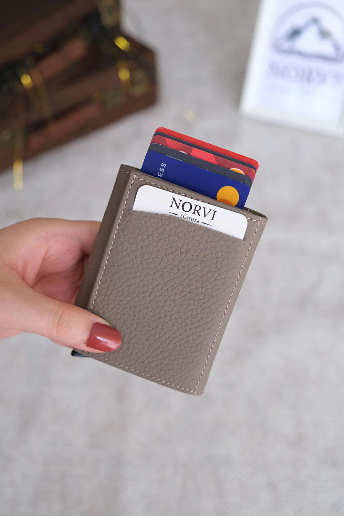 Mekanizmalı Otomatik Hakiki Deri Kartlık Vizon