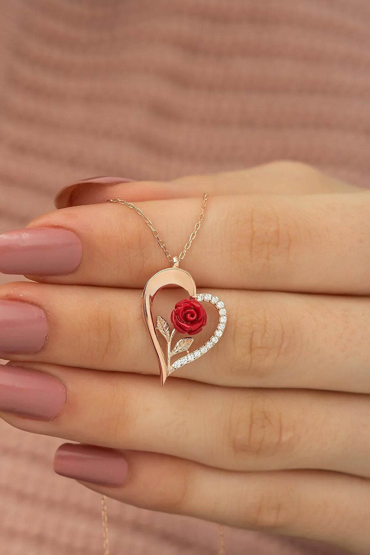925 Ayar Rose Kırmızı Gül Kalp Kadın Gümüş Kolye