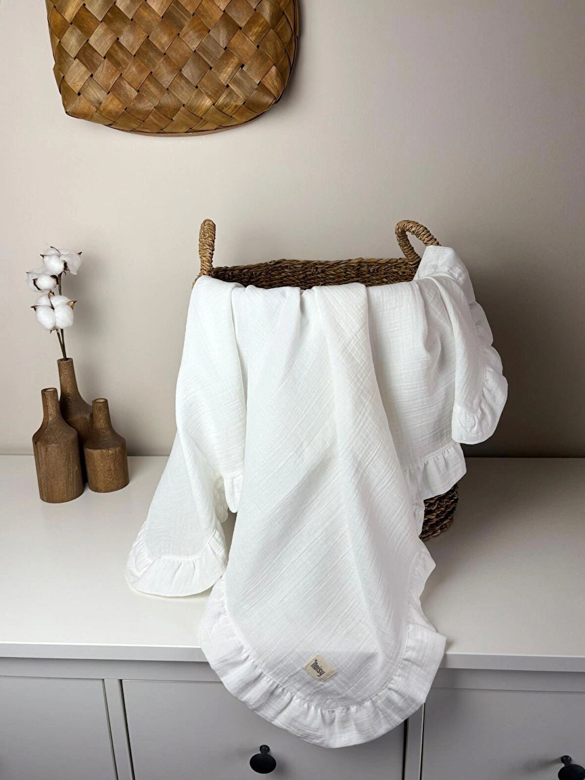 Beyaz Bürümcük 2 Katlı Müslin Fırfırlı Örtü Bebek Battaniyesi %100 Organik Pamuk 110X110 Cm