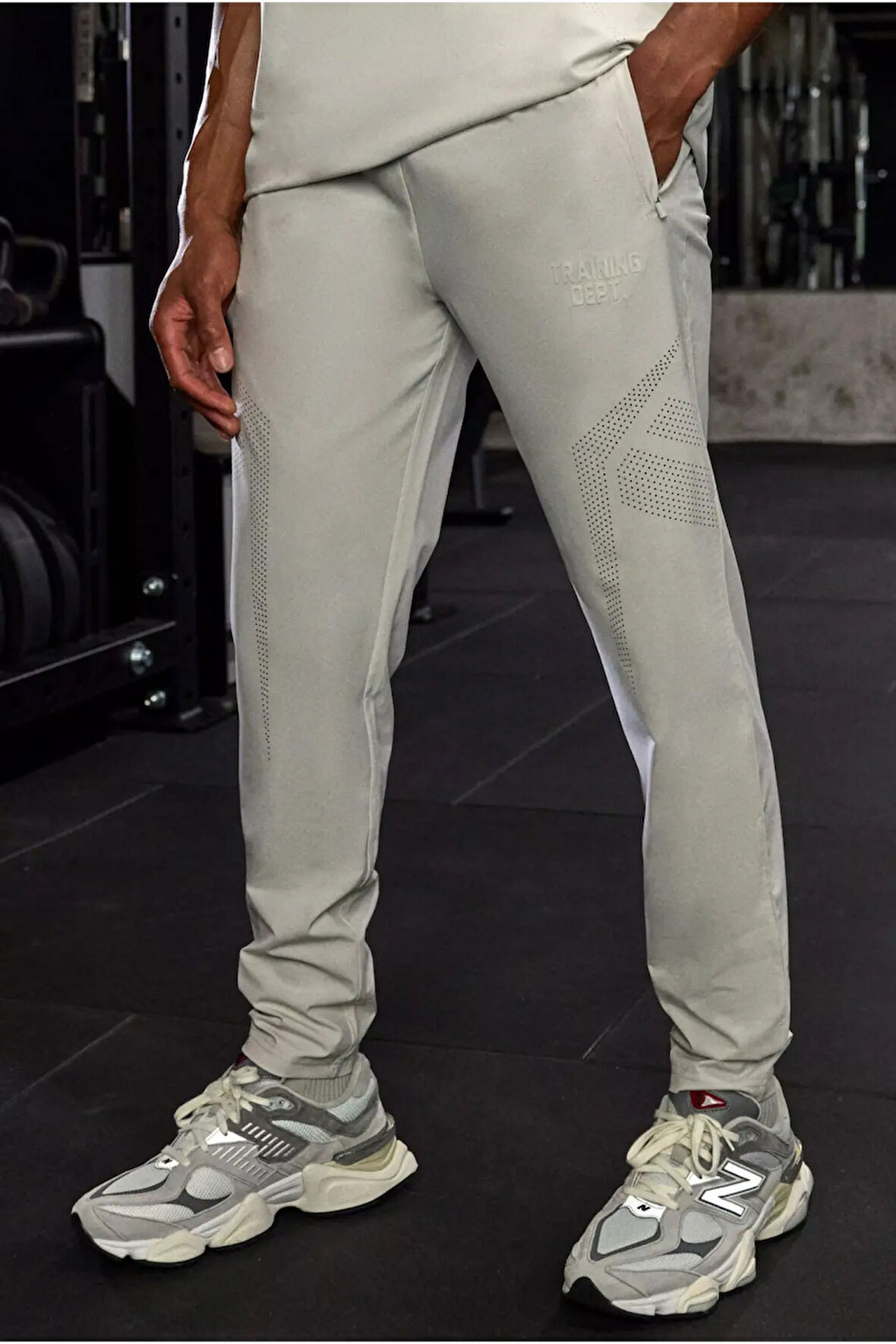 Jogger Pantolon Active Training Dept Dar Kesim Dokuma Delikli, Erkek Jogger Pantolon