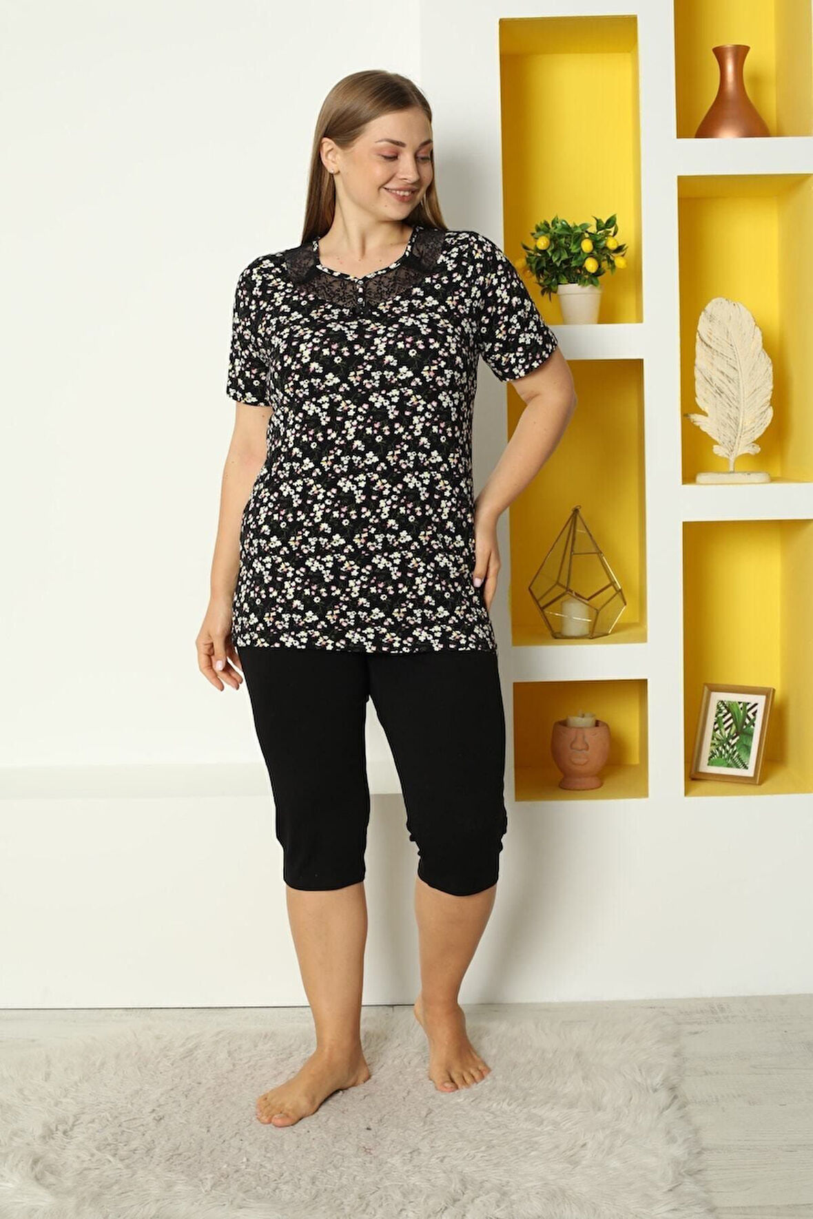 Siyah Likralı Esnek Kısa Kollu Dantel Detaylı Taytlı Büyük Beden Alt Üst Takım