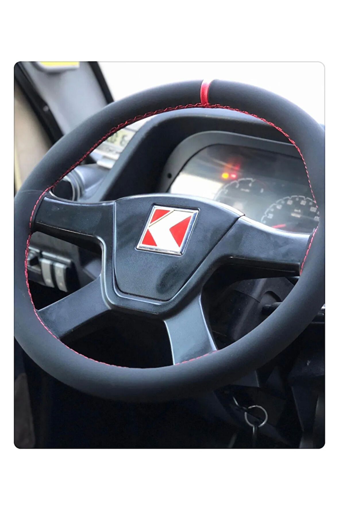 DİKİŞLİ DİREKSİYON KILIFI NUBUK DERİ KIRMIZI YÜZÜK KIRMIZI DİKİŞLİ KARSAN J10 İÇİN