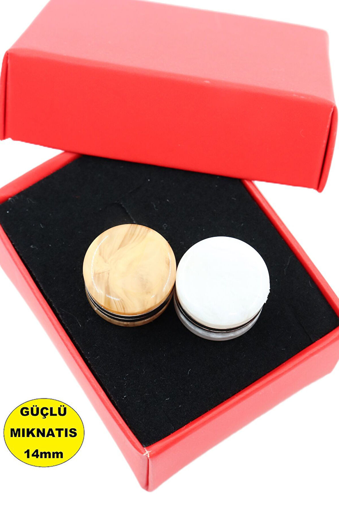 Eşarp mıknatısı. Şal mıknatısı. Türban mıknatısı. Başörtü mıknatısı. Mıknatıslı eşarp klipsi.