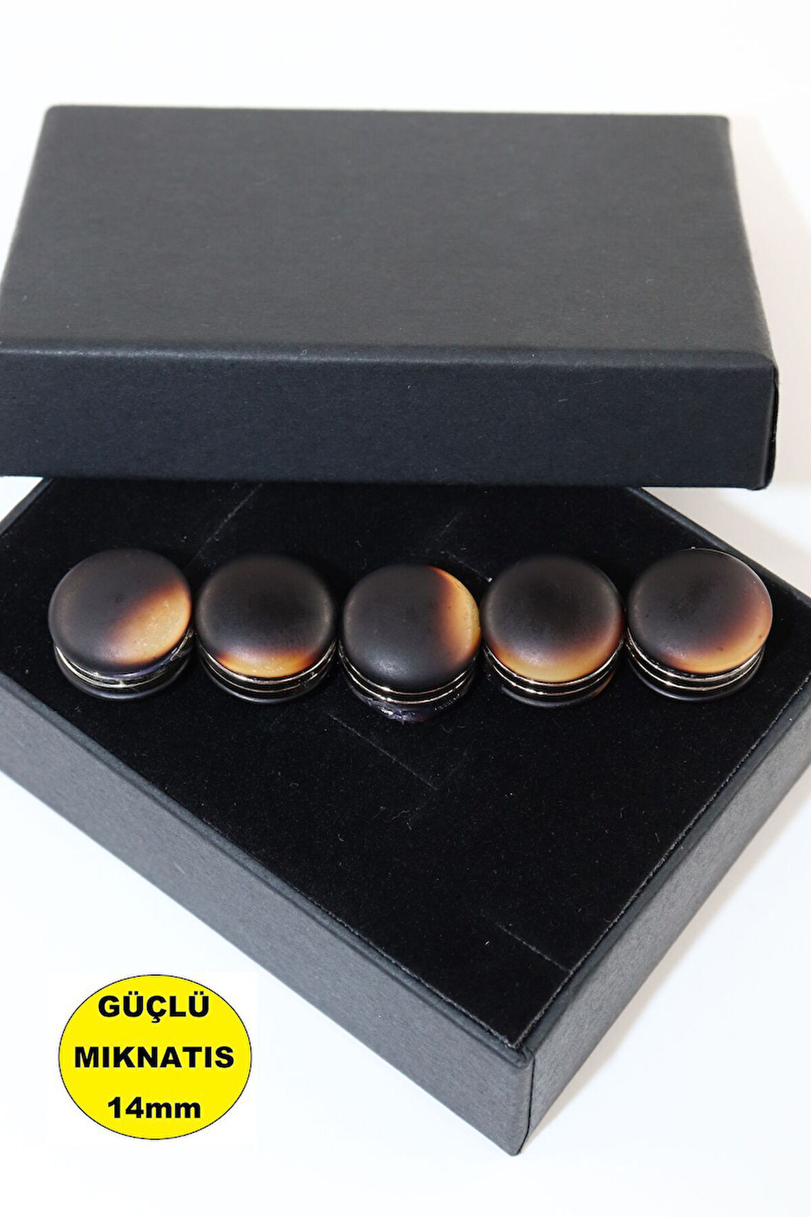 Eşarp mıknatısı. Şal mıknatısı. Eşarp ve şal mıknatısı. Türban mıknatısı. Başörtü mıknatısı