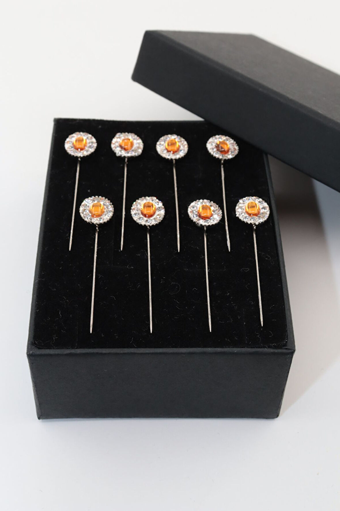 8li Eşarp Iğnesi. Şal Iğnesi. Türban Iğnesi. Başörtü Iğnesi. Eşarp Ve Şal Iğnesi. Taşlı Eşarp Iğnesi