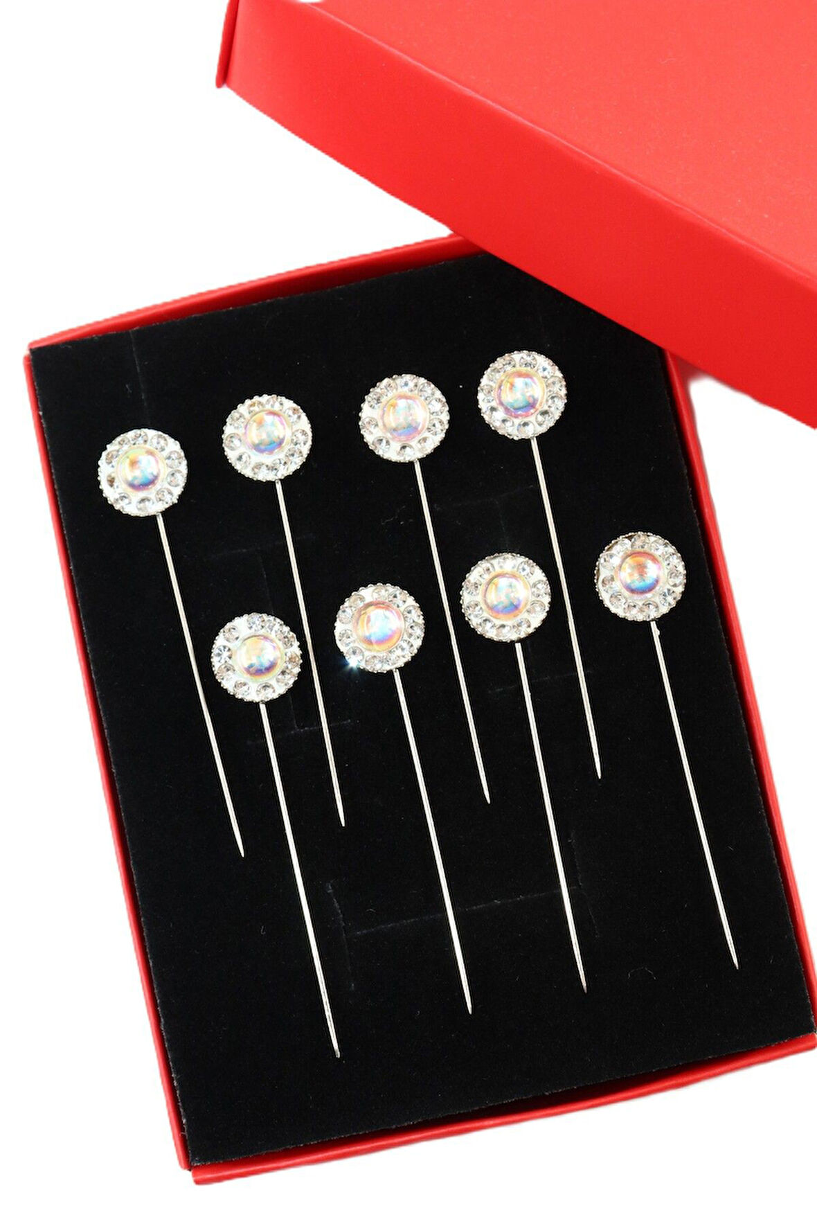 8’li Ekru kristal taşlı eşarp iğnesi. Şal iğnesi. Türban iğnesi. Başörtü iğnesi. Eşarp ve şal iğnesi