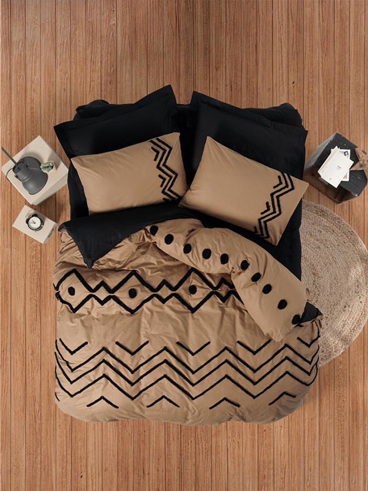 Puff Nakışlı Ranforce Çift Kişilik Nev Takımı Elio Bakır Siyah