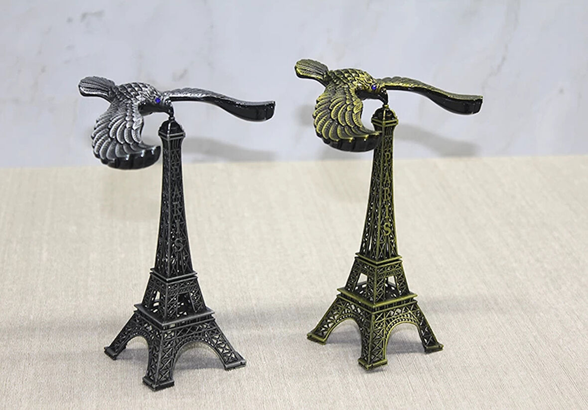 Kartallı Metal Eyfel Kulesi Model 2