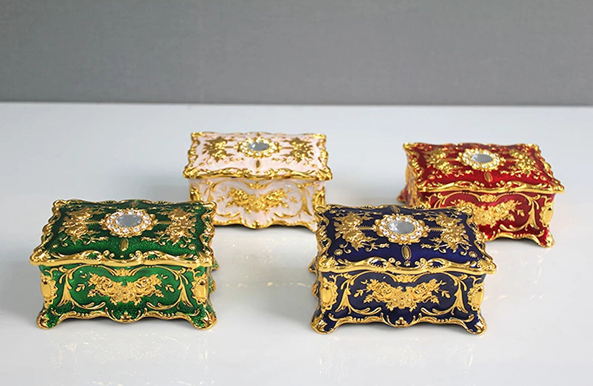 Swarovski Taşlı Kutu Model 1