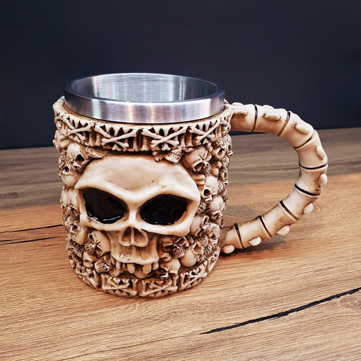 3D Tasarımlı İskelet Kupa Bardak