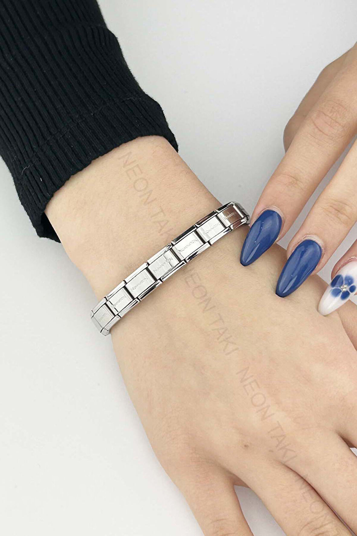 Paslanmaz Çelik Charm Taşıyıcı Italyan Nom Bileklik 83, Gümüş Renk