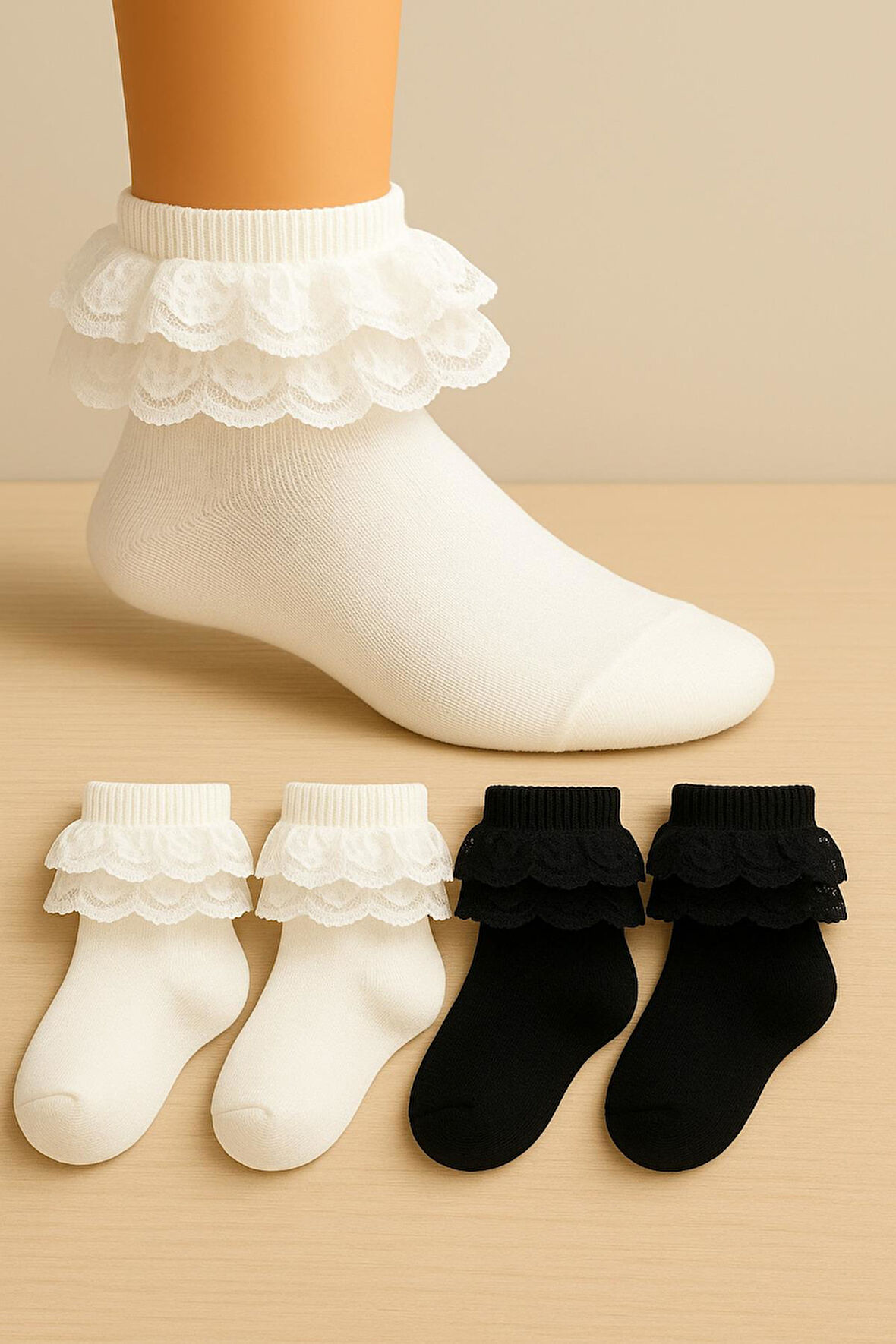 4 Çift Yumuşak Dantelli Dikişsiz Kız Çocuk Çorabı