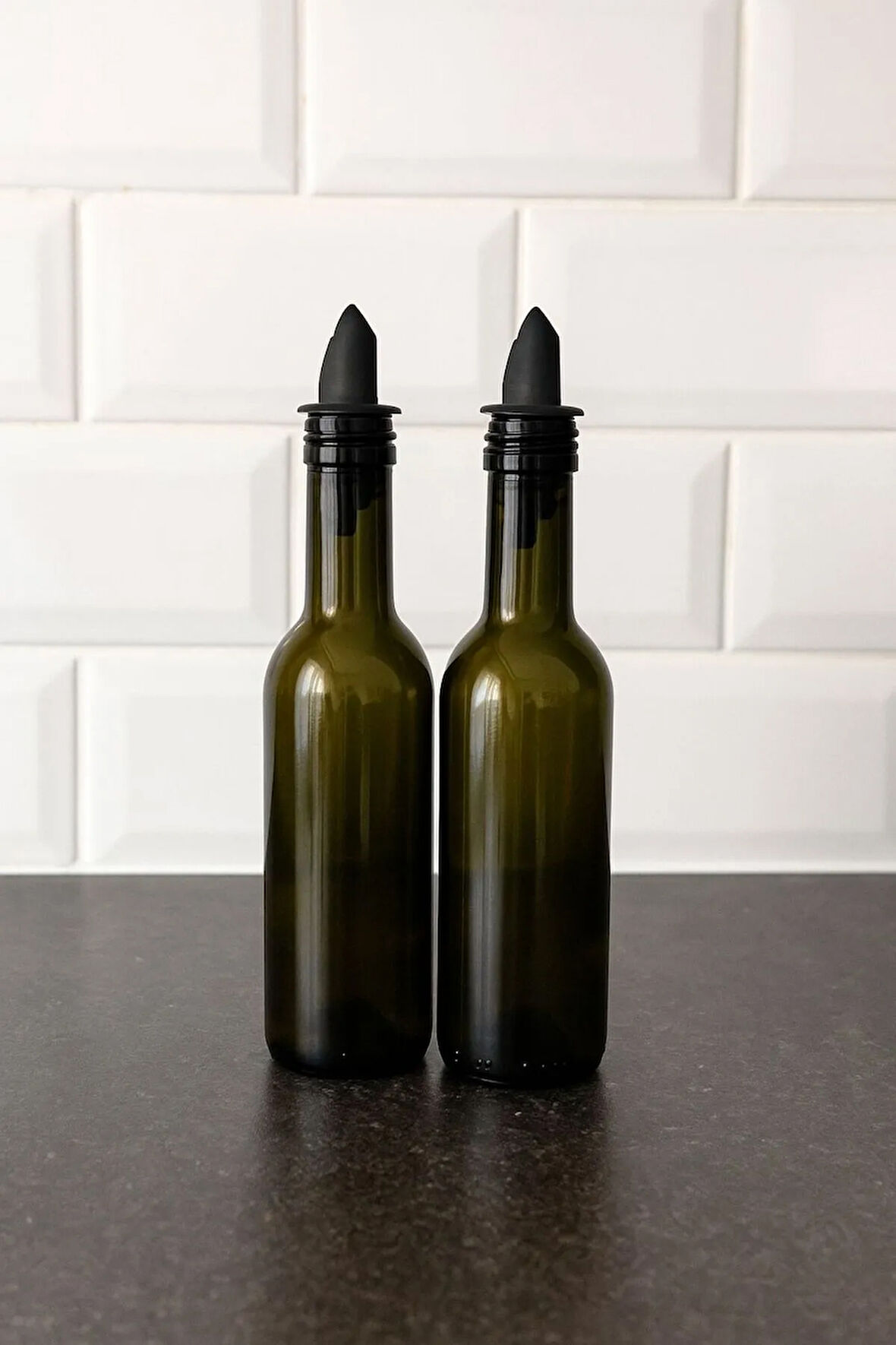 2'li Yuvarlak Yeşil Cam Silikon Tıpalı Yağdanlık Sirkelik 21 Cm 250 Ml