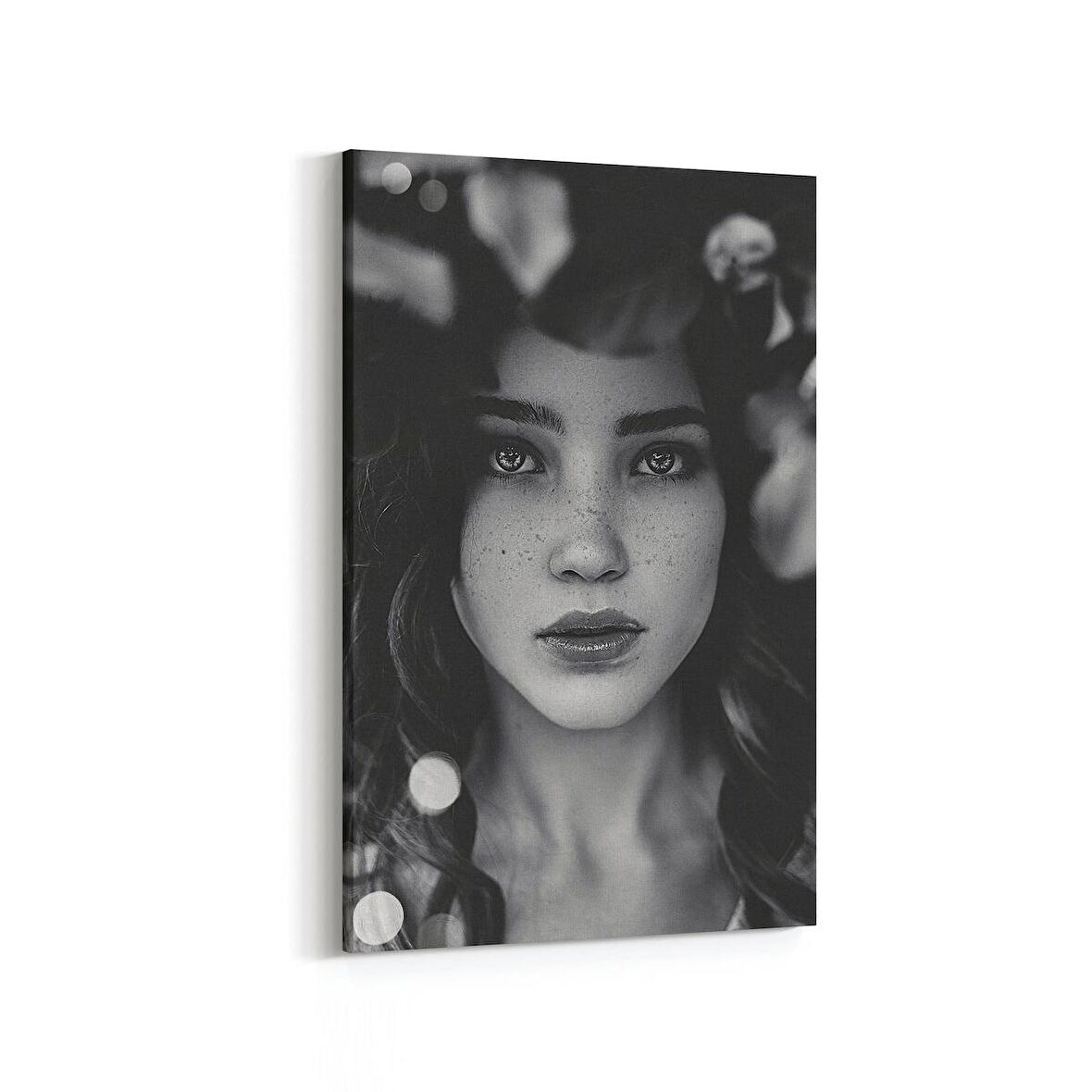 Olla 16943D Model / Manken Görseli Dikey Kanvas Tablo (Ölçü: 20X30)