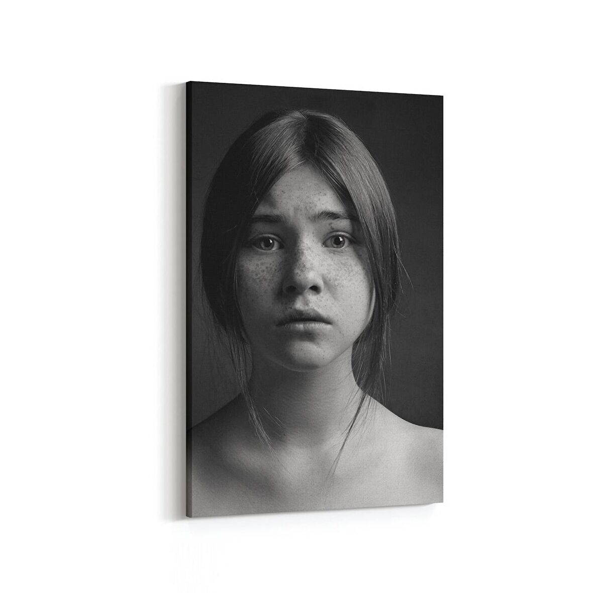 Olla 16918D Model / Manken Görseli Dikey Kanvas Tablo (Ölçü: 100X150)