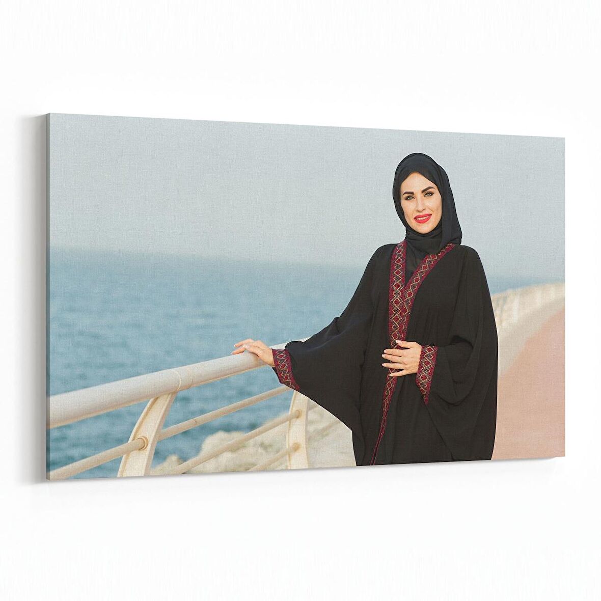 Olla 16939Y Model / Manken Görseli Yatay Kanvas Tablo (Ölçü: 70X50)