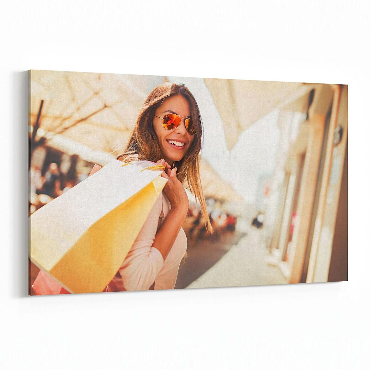 Olla 16988Y Model / Manken Görseli Yatay Kanvas Tablo (Ölçü: 45X30)