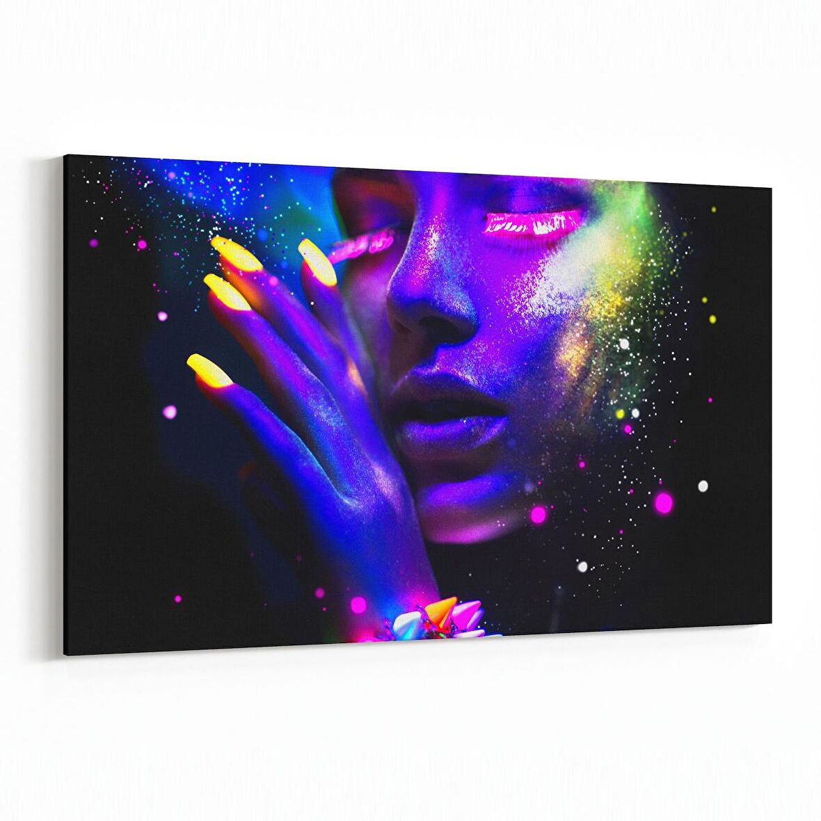 Olla 16923Y Model / Manken Görseli Yatay Kanvas Tablo (Ölçü: 150X100)