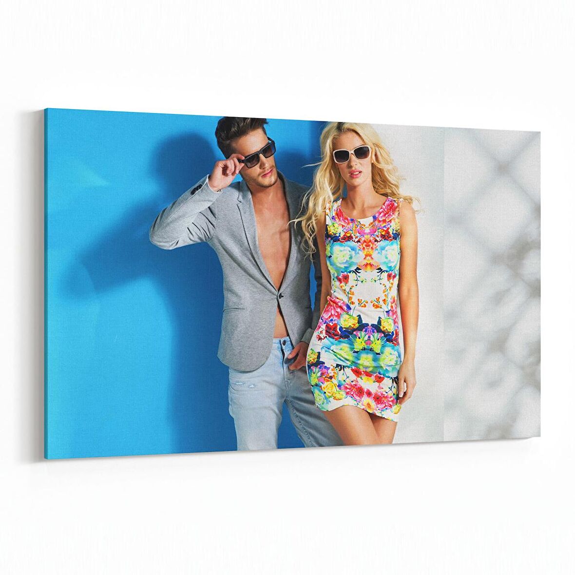 Olla 16874Y Model / Manken Görseli Yatay Kanvas Tablo (Ölçü: 45X30)