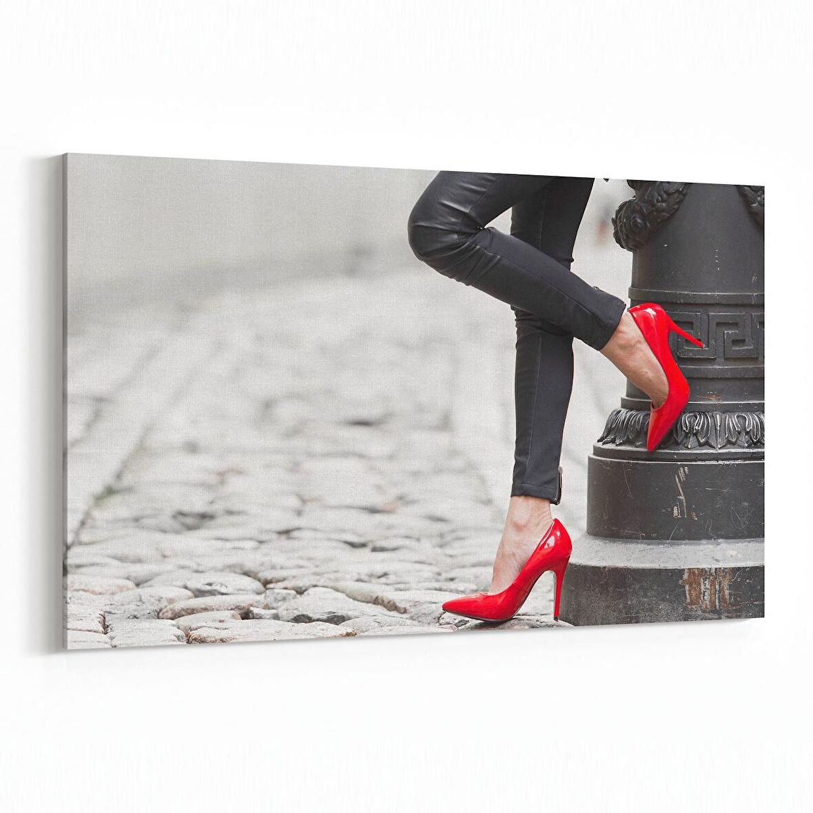 Olla 16837Y Model / Manken Görseli Yatay Kanvas Tablo (Ölçü: 120X80)