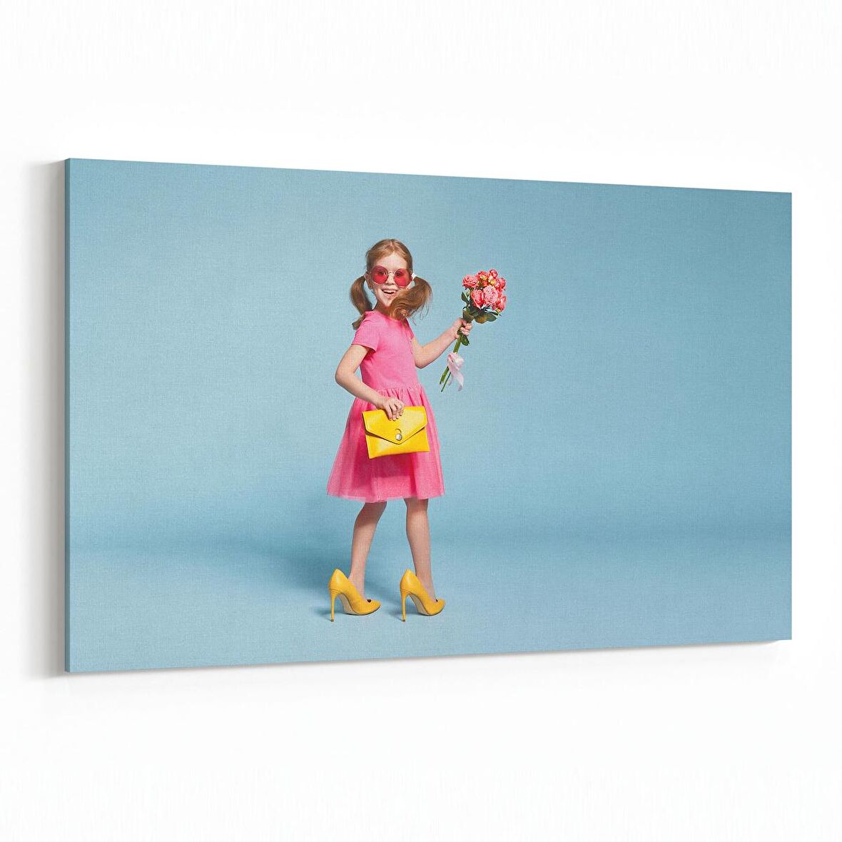 Olla 16756Y Model / Manken Görseli Yatay Kanvas Tablo (Ölçü: 120X80)