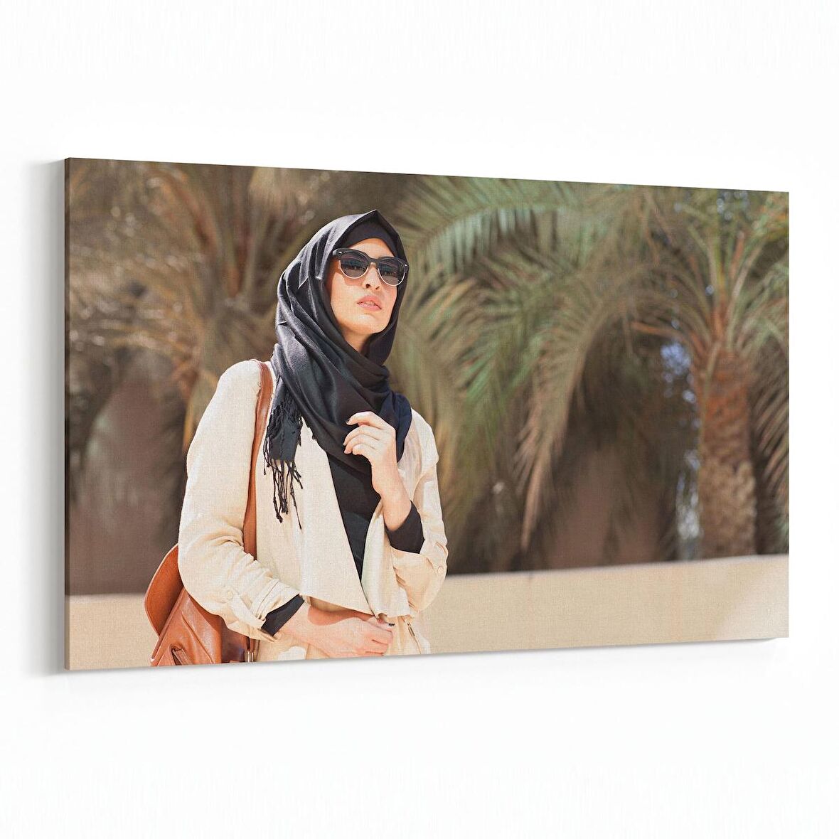 Olla 16913Y Model / Manken Görseli Yatay Kanvas Tablo (Ölçü: 90X60)