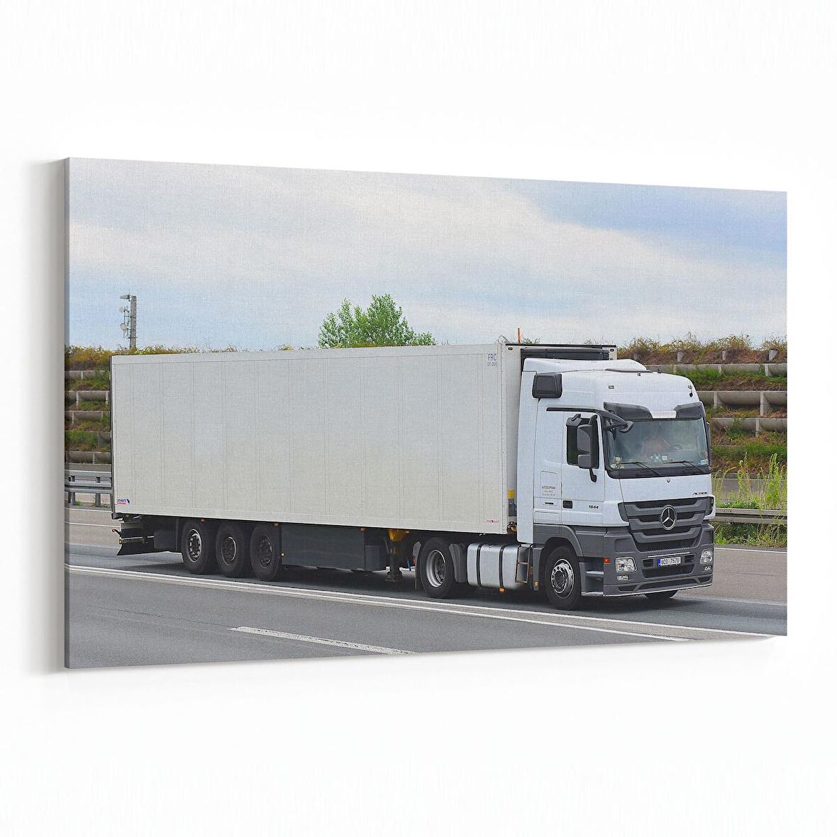 Olla 12361Y Araç Görseli Yatay Kanvas Tablo (Ölçü: 150X100)