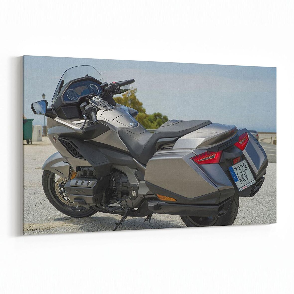 Olla 12235Y Araç Görseli Yatay Kanvas Tablo (Ölçü: 70X50)