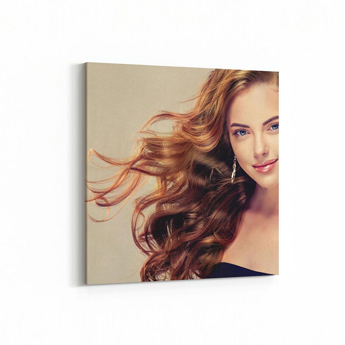 Olla 16897K Model / Manken Görseli Kare Kanvas Tablo (Ölçü: 30X30)