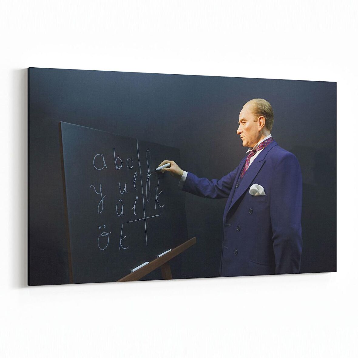 Olla 12420Y Mustafa Kemal Atatürk Yatay Kanvas Tablo (Ölçü: 90X60)