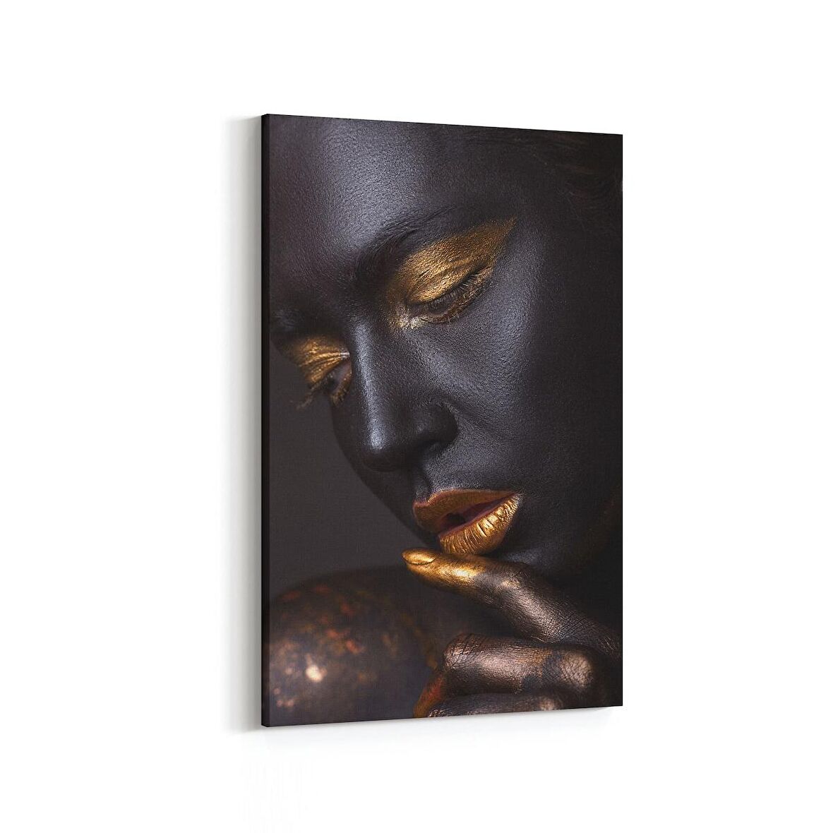 Olla 16762D Model / Manken Görseli Dikey Kanvas Tablo (Ölçü: 100X150)