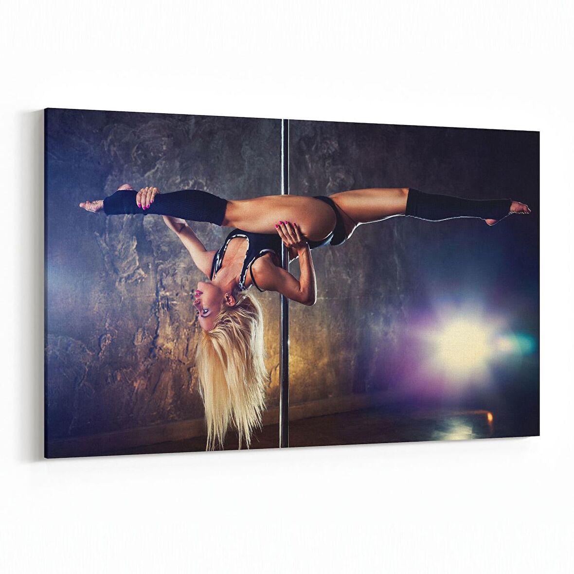 Olla 16934Y Model / Manken Görseli Yatay Kanvas Tablo (Ölçü: 45X30)