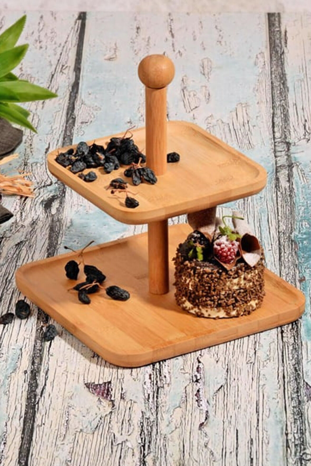 Bambu 2 Katlı Şekerlik Doğal Ahşap İki Gözlü Atıştırmalık ve Sunum Kabı Pratik ve Şık Tasarımıyla Çay Saati Sunumlarına Uygun Fonksiyonel Bambu İkramlık Servis Kutusu