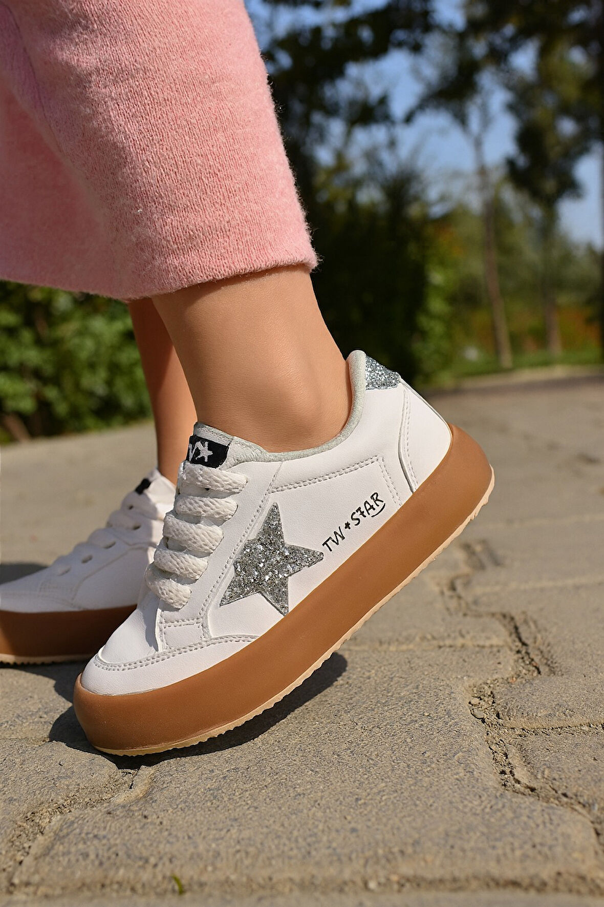 Sstar Beyaz Gümüş Kız Çocuk Cırtlı Bantlı Sneaker Spor Ayakkabı