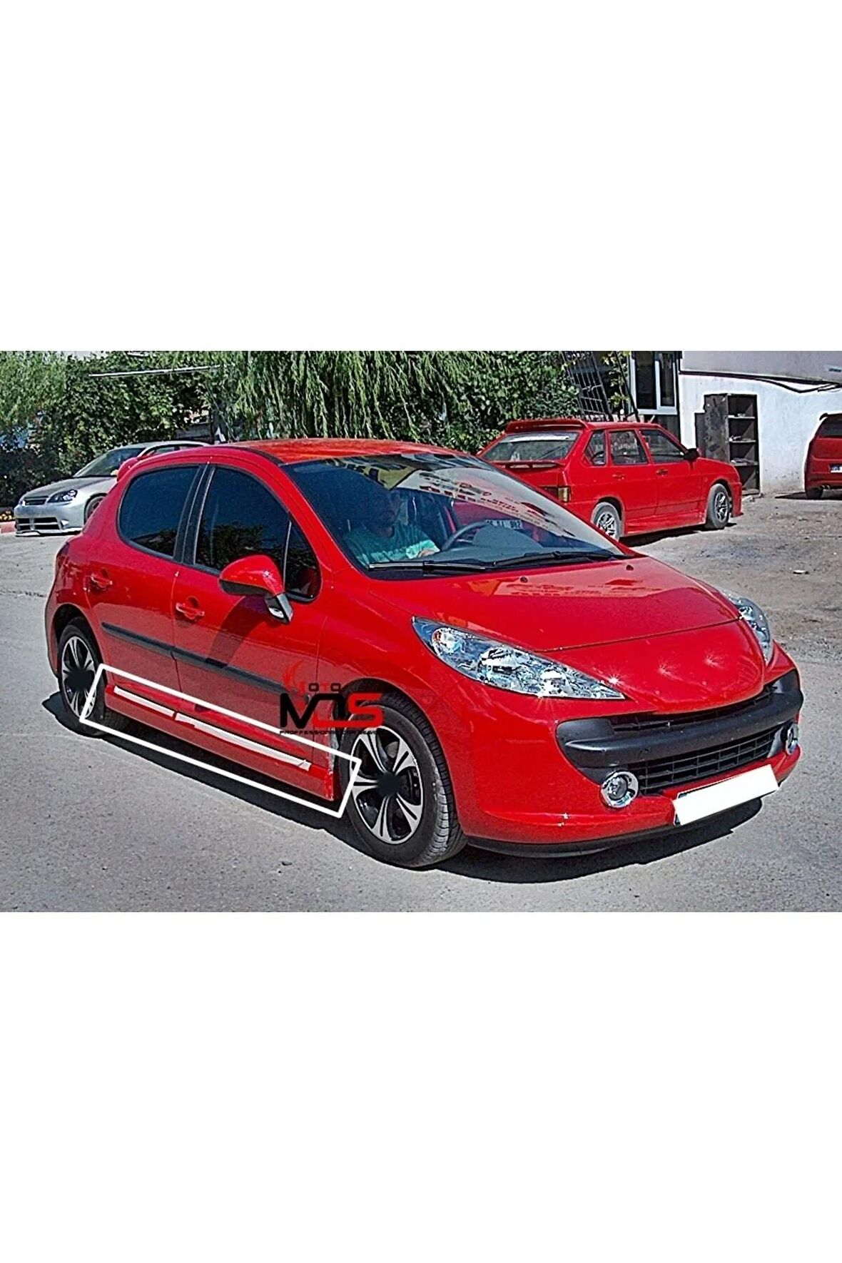 PEUGEOT 207 MARŞPİYEL SAĞ SOL TK FİBERGLASS BOYASIZ
