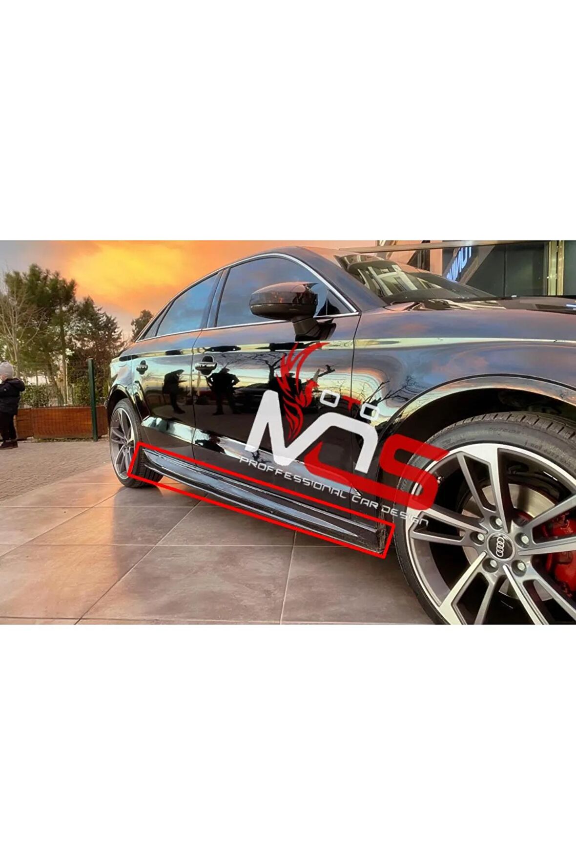 AUDİ A3 SEDAN AERO MARŞPİYEL SAĞ SOL TK FİBERGLASS BOYASIZ