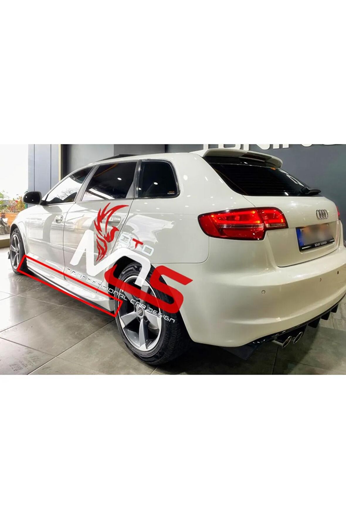 AUDİ A3 HB AERO MARŞPİYEL SAĞ SOL TK FİBERGLASS BOYASIZ