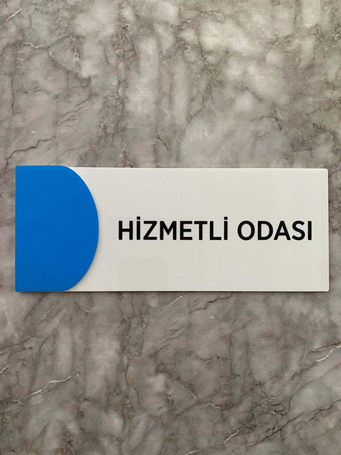 Ortaokula Uygun Renk Hizmetli Odası Uyarı ve Yön Levhası