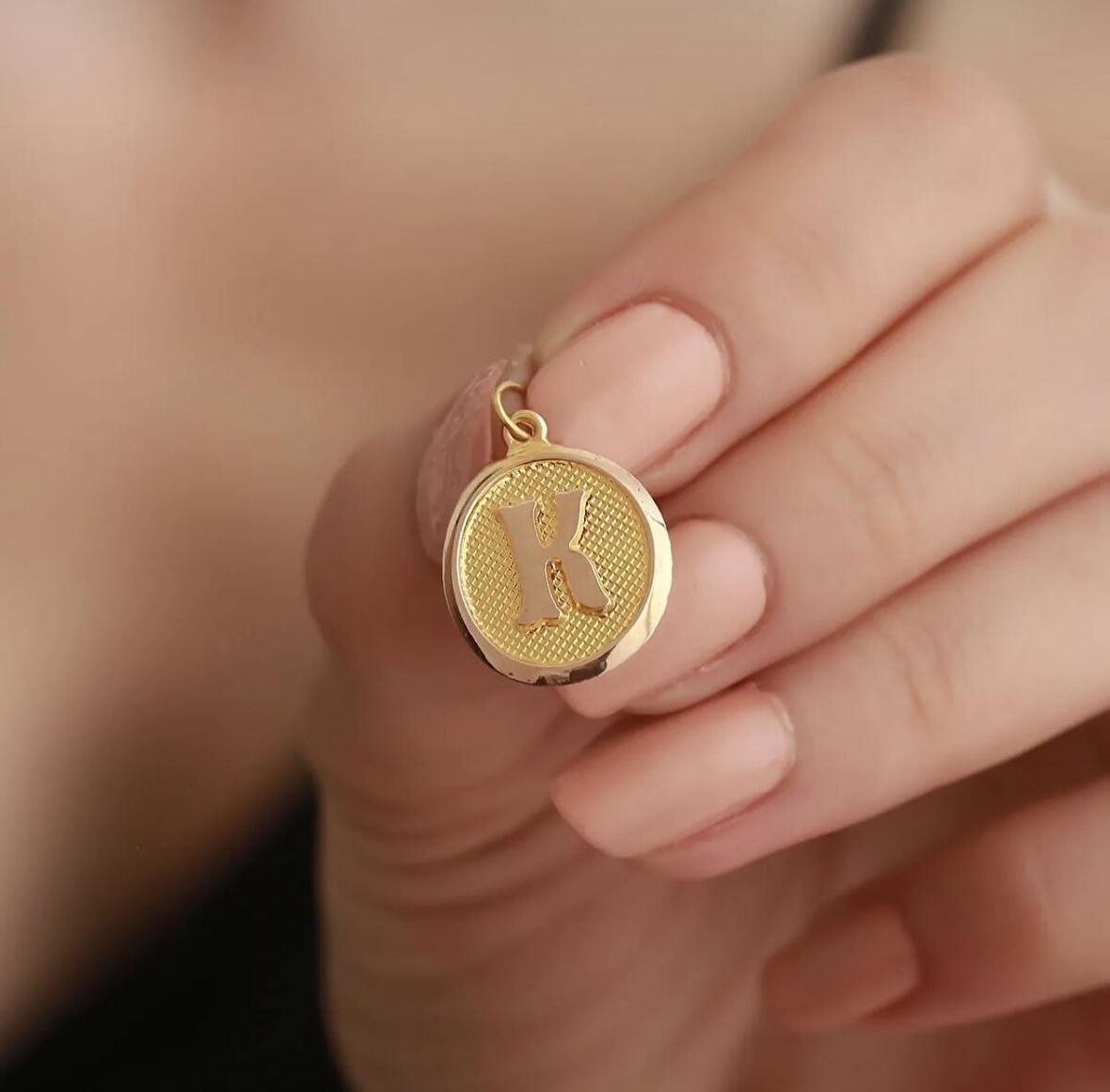 ÖZDEN KUYUMCUSU 14 Ayar Altın Vintage Oval K Harf Kolye Ucu ÖZDEN KUYUMCUSU 