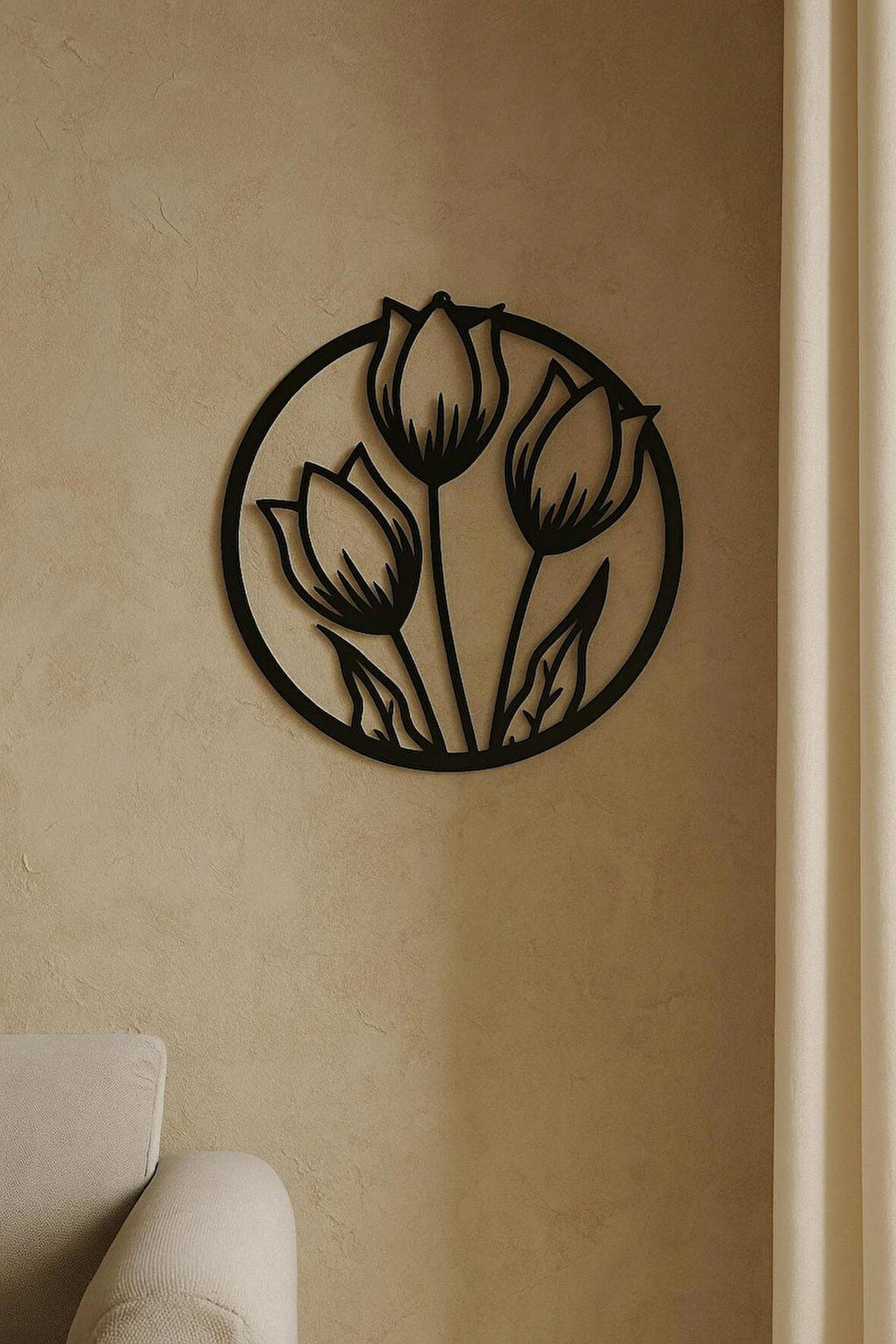 Lale Motifli Yuvarlak Metal Duvar Dekoru Tablo