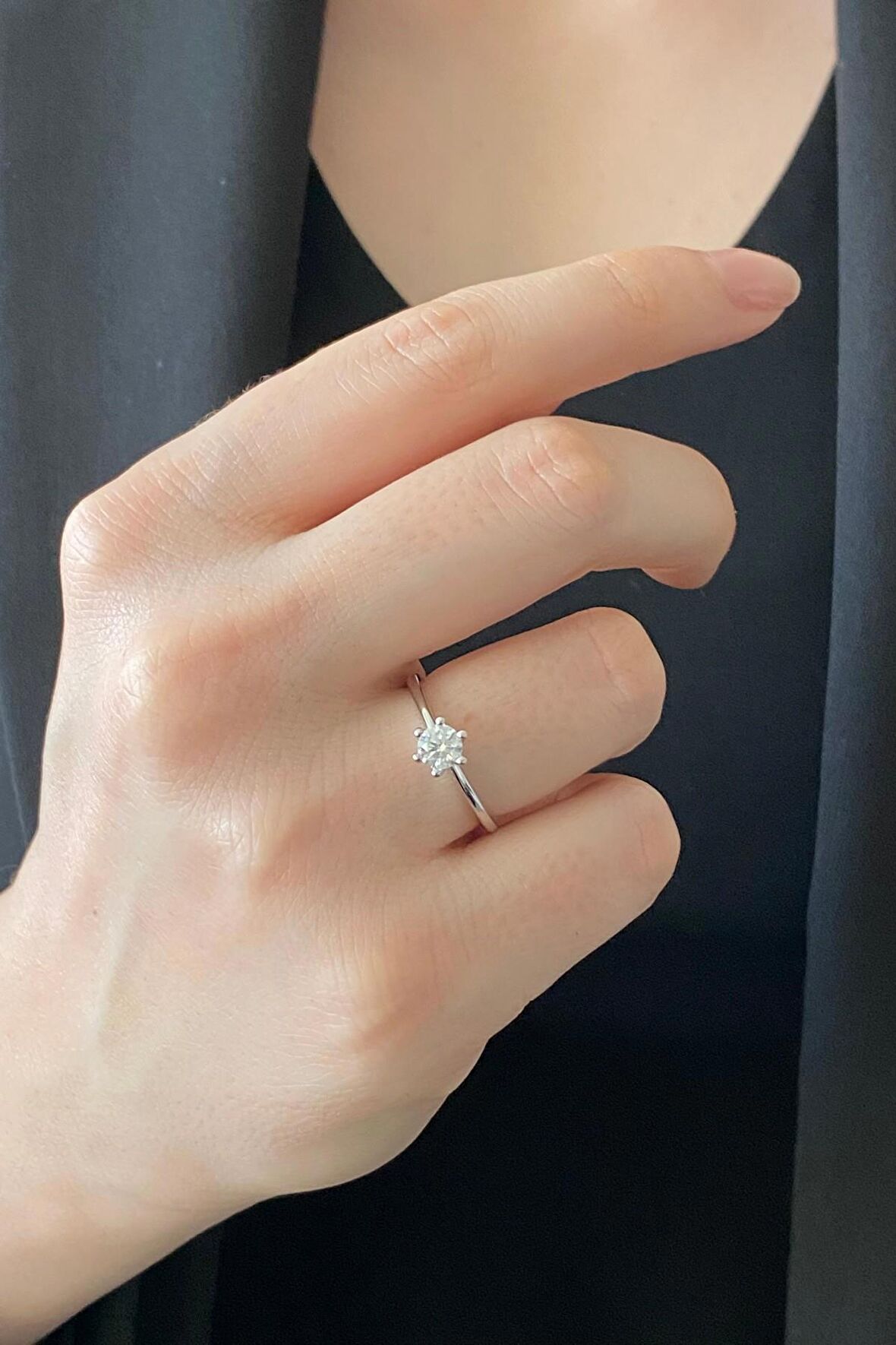 Zümrüt Sarraf 14 Ayar Altın 0,4 Ct Pırlanta TekTaş Altı Tırnaklı Yüzük