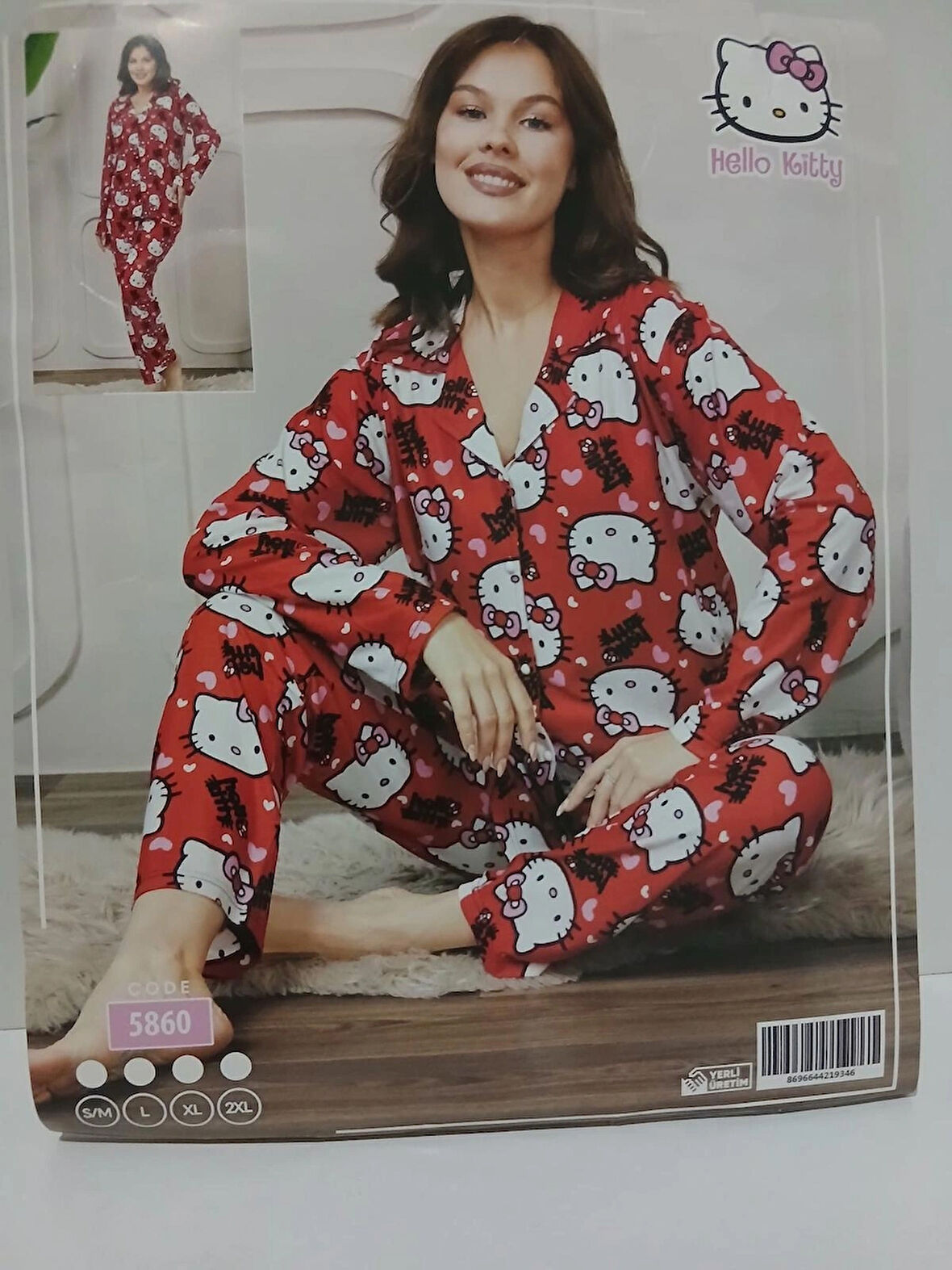 Hello Kitty DESENLİ PİJAMA TAKIMI