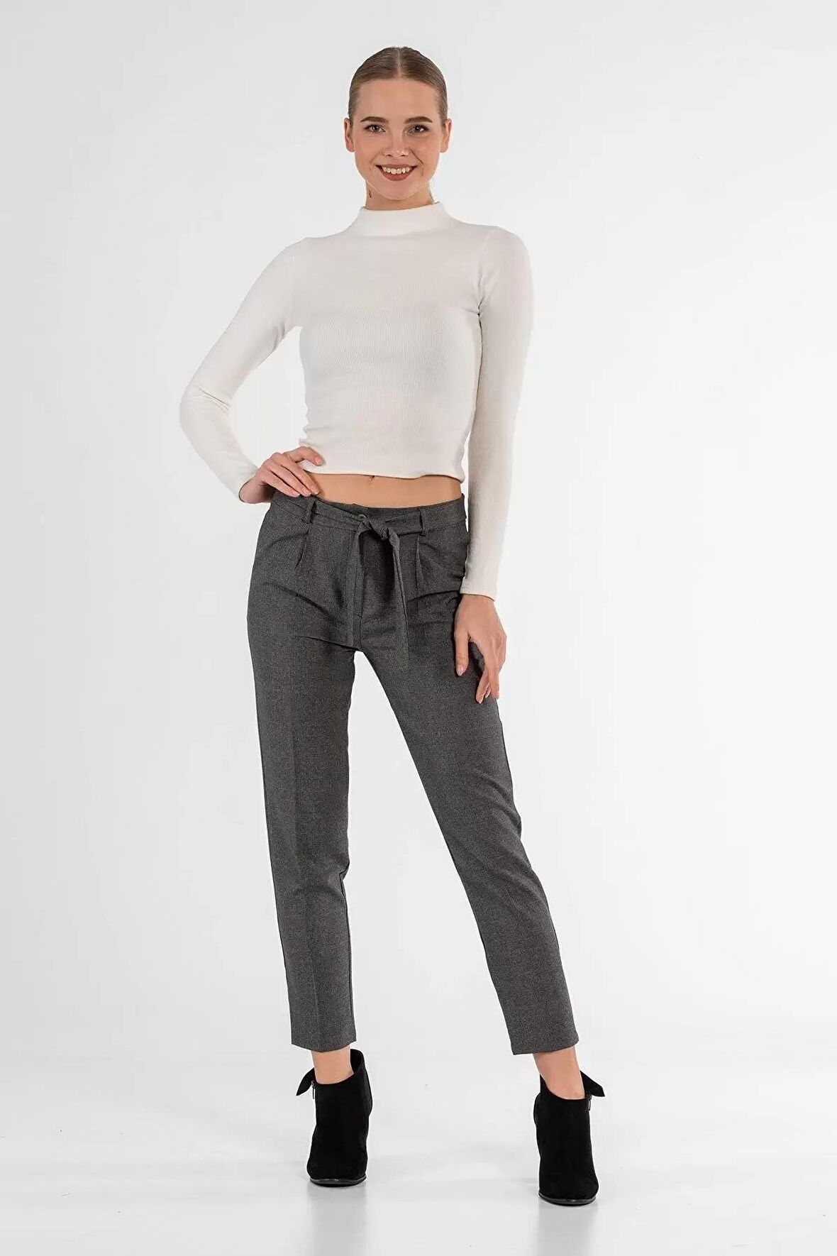 Kuşaklı Çizgili Füme Bilek Kadın Pantolon