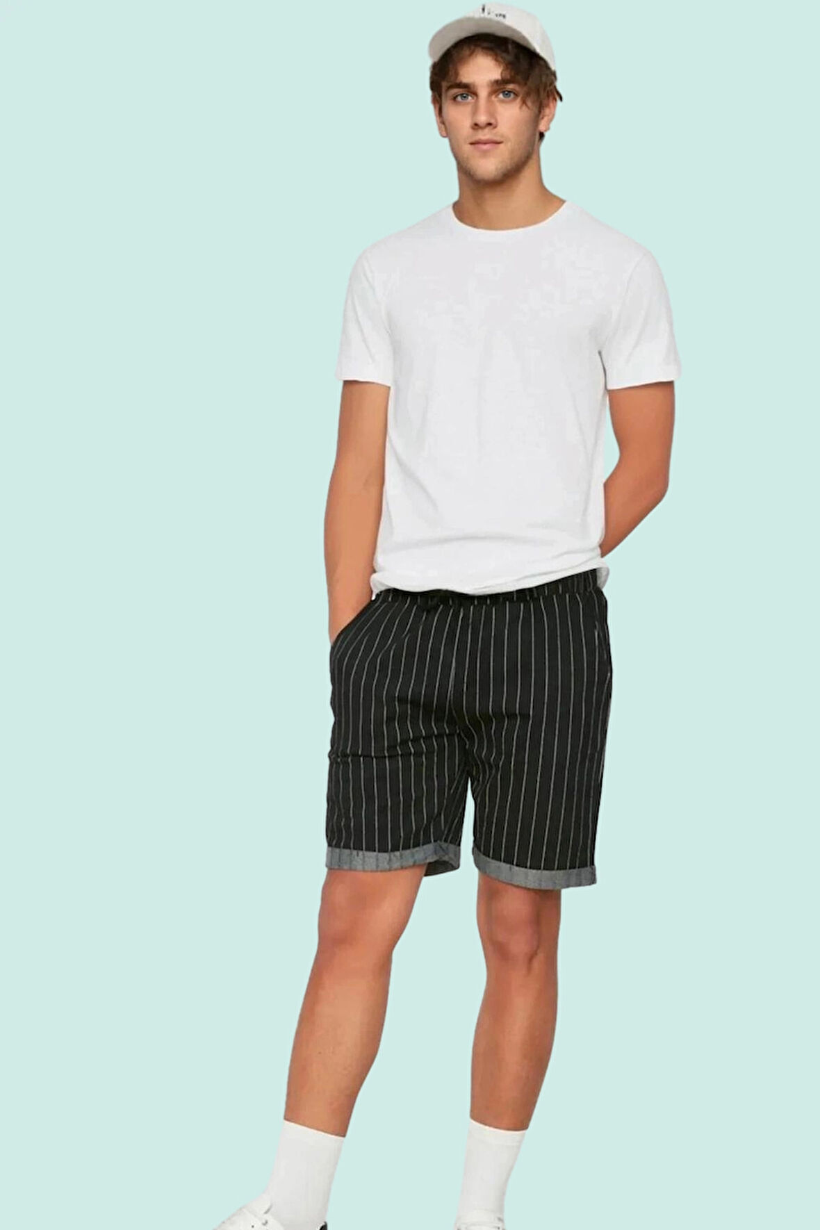 Erkek Çizgili Pamuklu Normal Bel Şort Rahat Günlük Yaz Modern Tasarım Stilin Buluştuğu Yer
